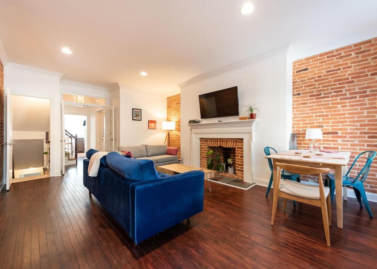 Spacious Bright Upper Fells Row Home With Deck! Baltimore Eksteriør billede